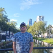  --,   , 43 ,   c 