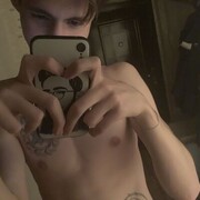  ,   Maksim, 22 ,   ,   