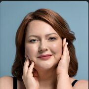  ,  Natali, 44