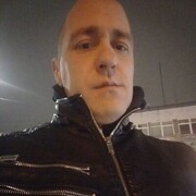  ,   Andrej, 39 ,   ,   , 