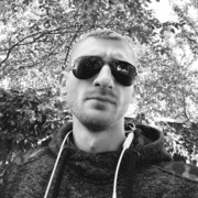  ,   Senator, 32 ,   