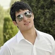  ,  Behruz, 30