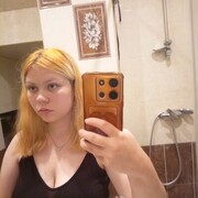  , 