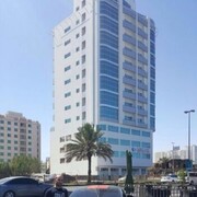  ,   Patron, 41 ,   ,   