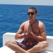  ,  Adriano, 44