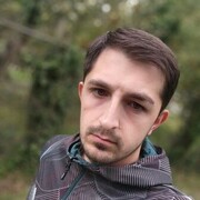  ,  Zura, 27