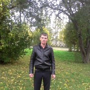  ,   Denis, 44 ,   