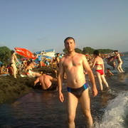  ,   Farid, 44 ,   