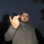  ,   Artur, 37 ,   ,   