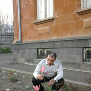  ,   HAYK, 44 ,     , c 