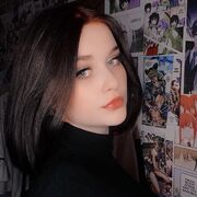  ,  Veronika, 19