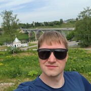  ,  Andrey, 35