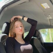  ,   Mia, 35 ,   ,   