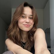  , 
