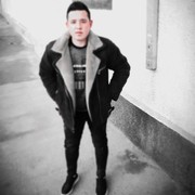  ,  Mukhriddin, 29