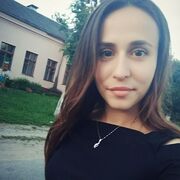  ,  Alenka, 26
