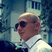  ,  Denis, 34