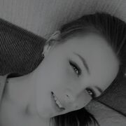  ,  Dasha, 25