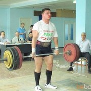  ,   Valik, 32 ,  