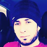  ,   ADAM, 37 ,   ,   , c 