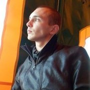  ,   Vadim, 33 ,   