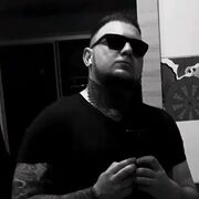  ,   Max, 33 ,   ,   