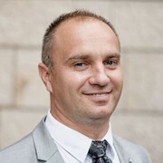  Praha,   Roman, 48 ,   ,   