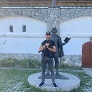  ,   Arman, 36 ,   ,   , c , 