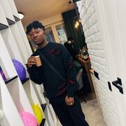  ,   Oheneba, 27 ,   ,   