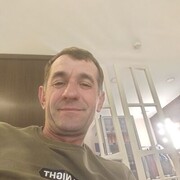  ,   Anatoli, 44 ,   c 