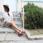  ,   Mila, 38 ,   ,   , c 