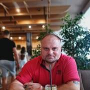  ,  Andrey, 43