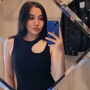  , 
