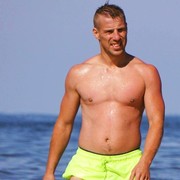  ,  Slava, 39