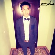 ,   Aza, 32 ,  