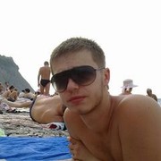  ,   DEN, 33 ,   