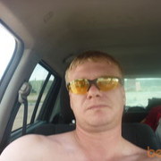  ,   Serezha, 43 ,  
