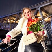  Steinfeld,  Kateryna, 33