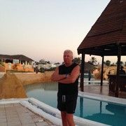  ,   Lui, 60 ,   ,   , c 