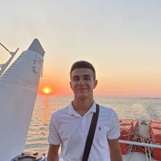  ,   Gio, 21 ,   