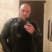  ,   Ali, 42 ,   ,   , 