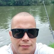  Pleven,   , 36 ,  