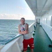  ,   Alex, 33 ,   ,   