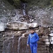  ,   Artur, 37 ,   ,   