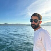 ,  Tornike, 38