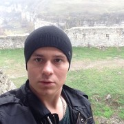 ,  Maks, 29
