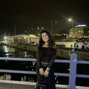  , 