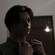  Tivoli,   Artem, 19 ,   ,   