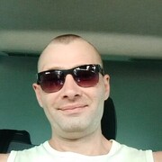  ,   Artem, 38 ,   ,   