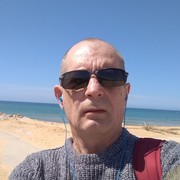  ,   Algis, 64 ,   ,   , c 